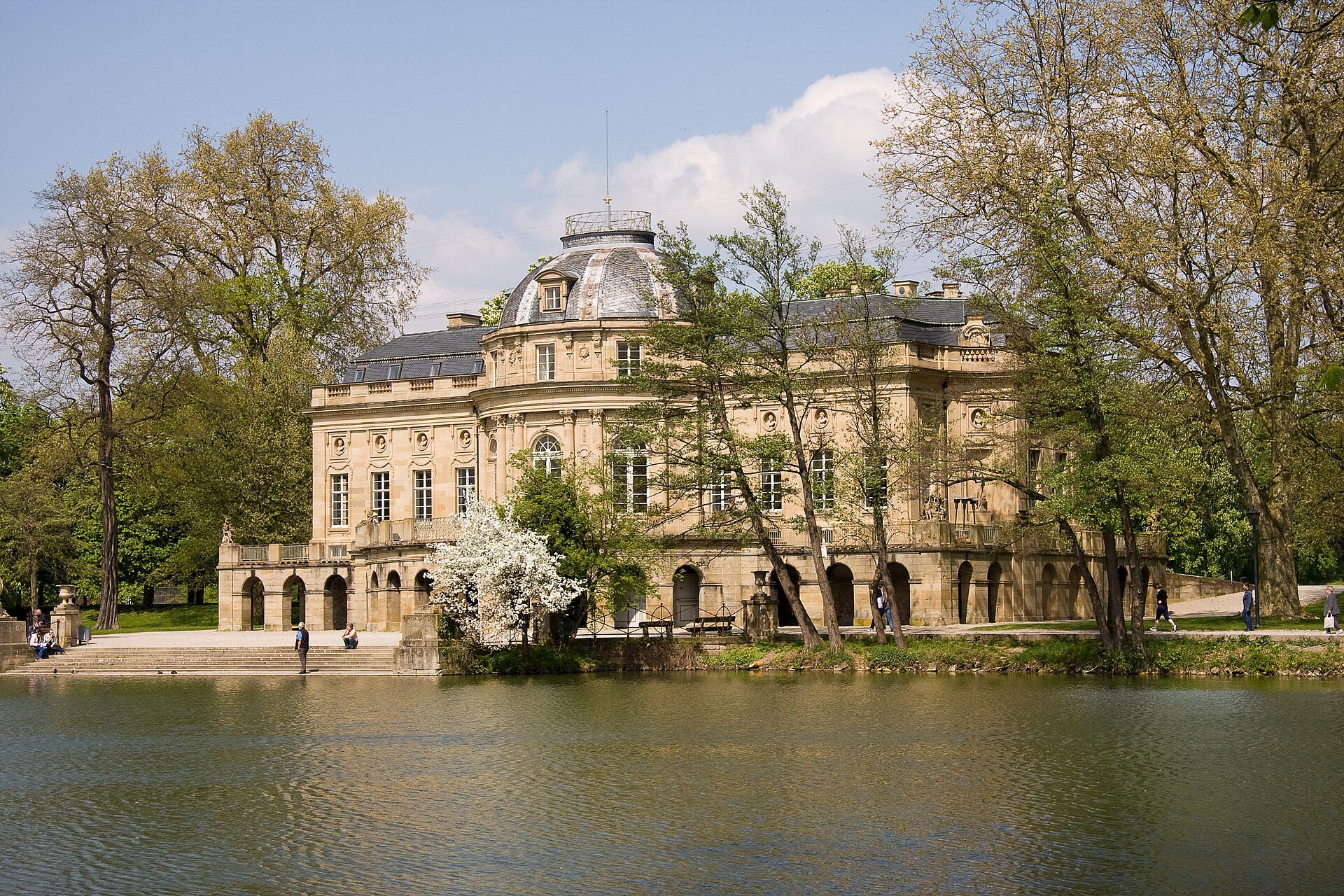 Schloss_Monrepos_1